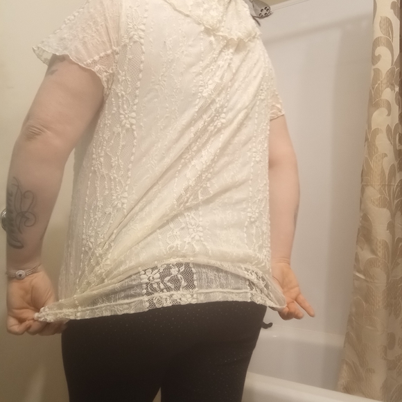 XL blouse - Picture 3 of 3